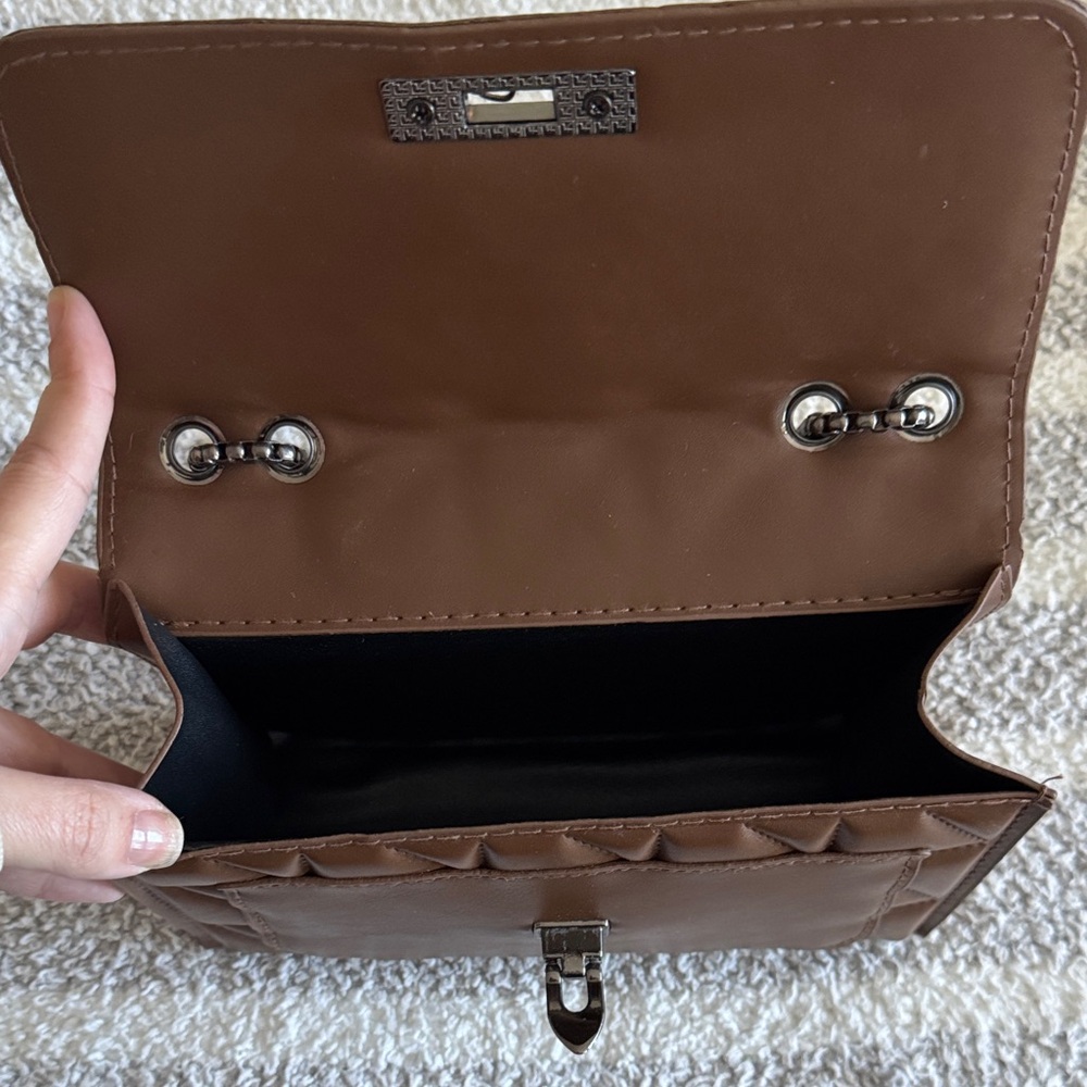 Brown Quilted Chain Shoulder Bag - Picture 2 of 5